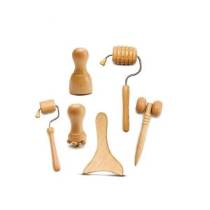 Ce kit d'outils de massage en bois